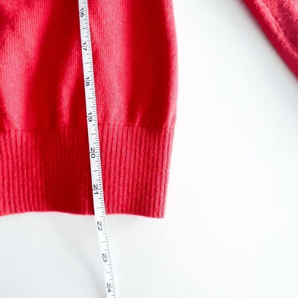 Banana Republic Women's Cardigan Sweater Embellished Rosette Fine Wool Red Small - Picture 6 of 7